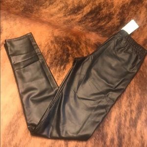Faux leather leggings medium